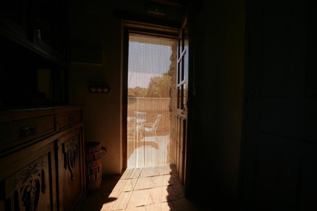 La Casa De Los Arribes Fornillos de Fermoselle Luaran gambar