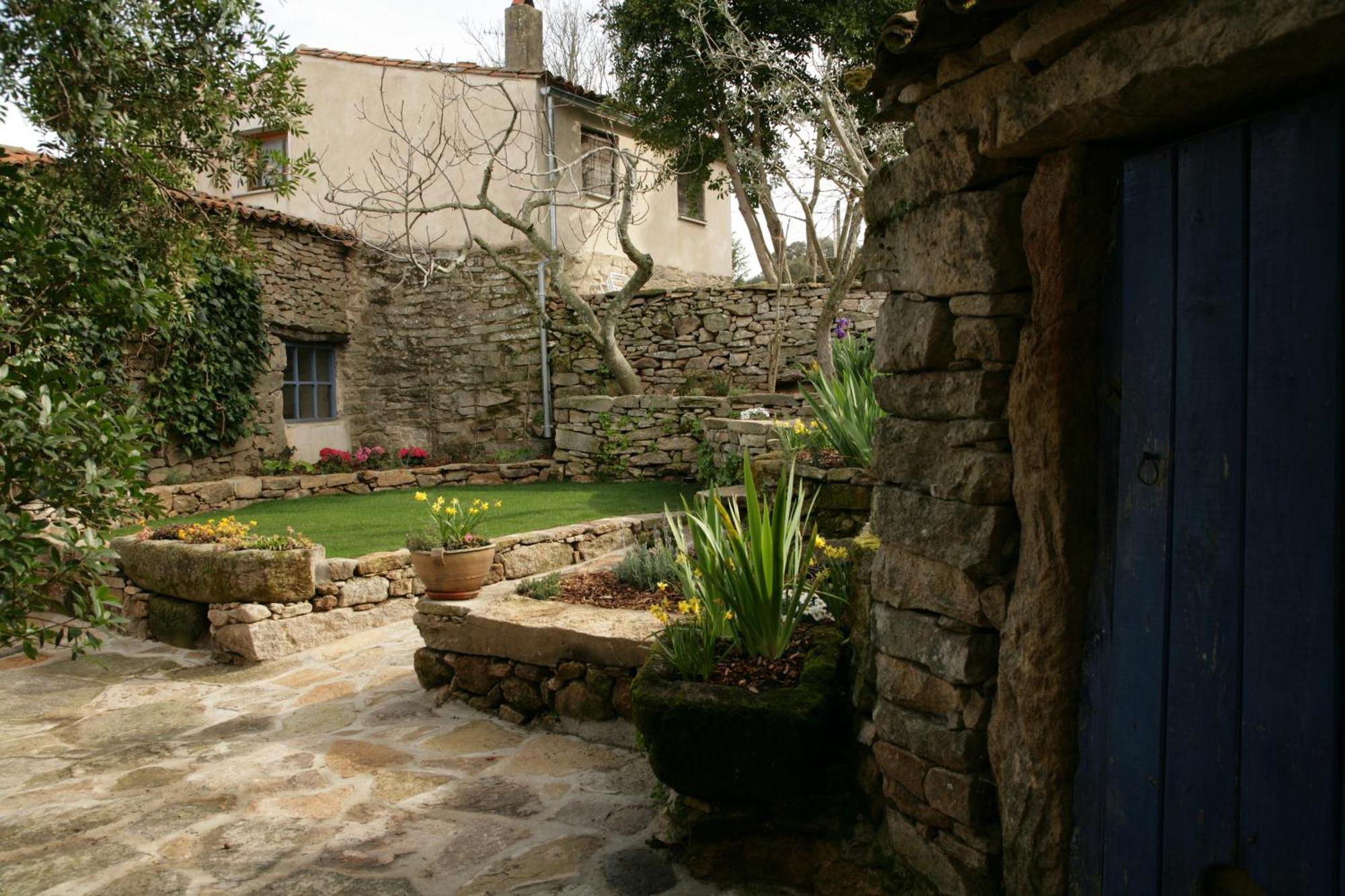 La Casa De Los Arribes Fornillos de Fermoselle Luaran gambar