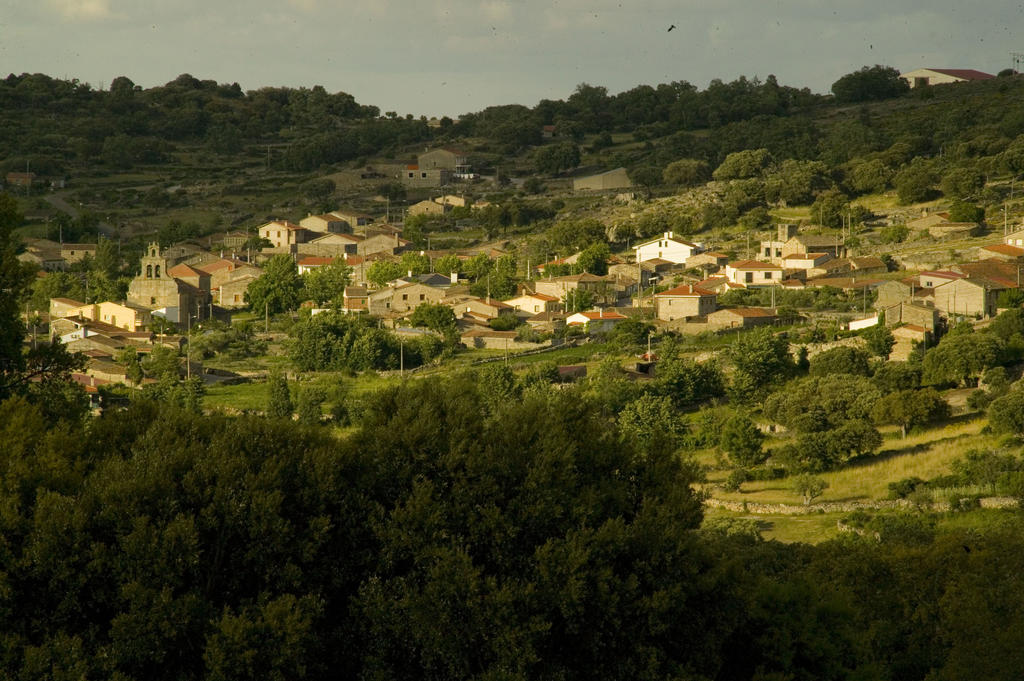 La Casa De Los Arribes Fornillos de Fermoselle Luaran gambar